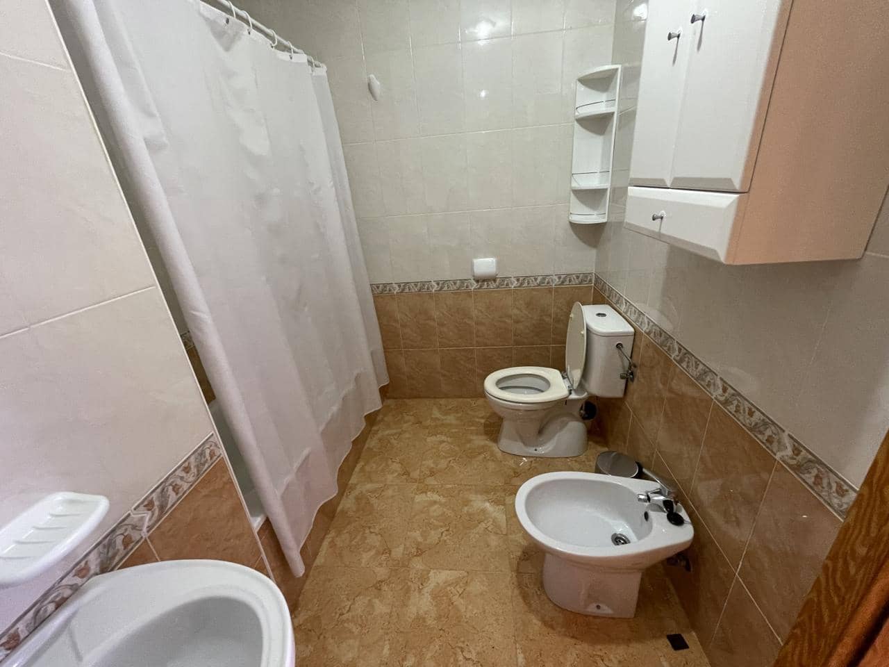 3 slaapkamer Villa te huur in Gran Alacant met zwembad garage - € 1.200 (Ref: 8906914)