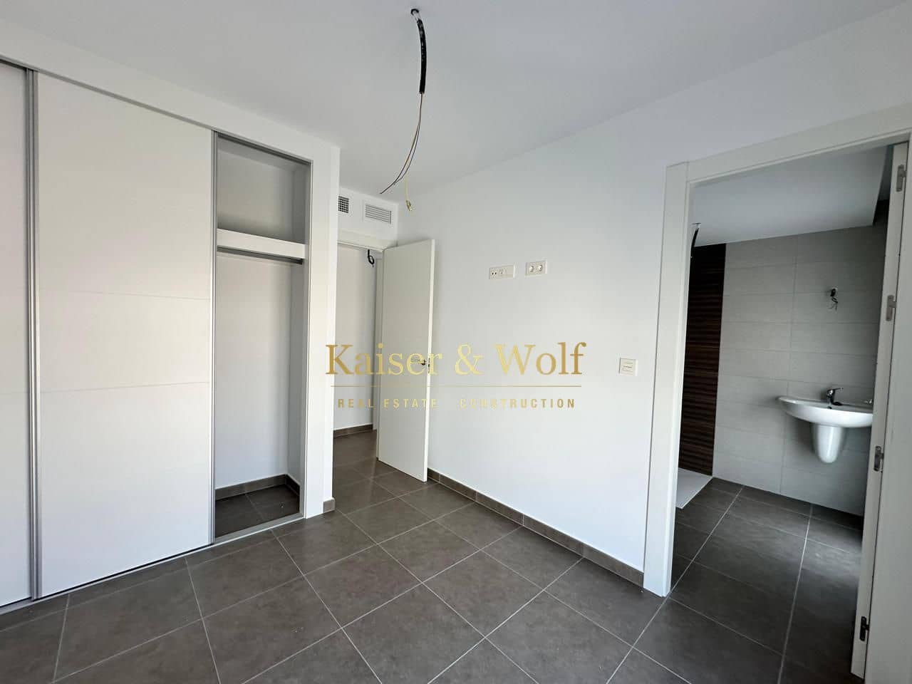 2 soverom Leilighet til salgs i Gran Alacant med svømmebasseng - € 249 000 (Ref: 8933397)