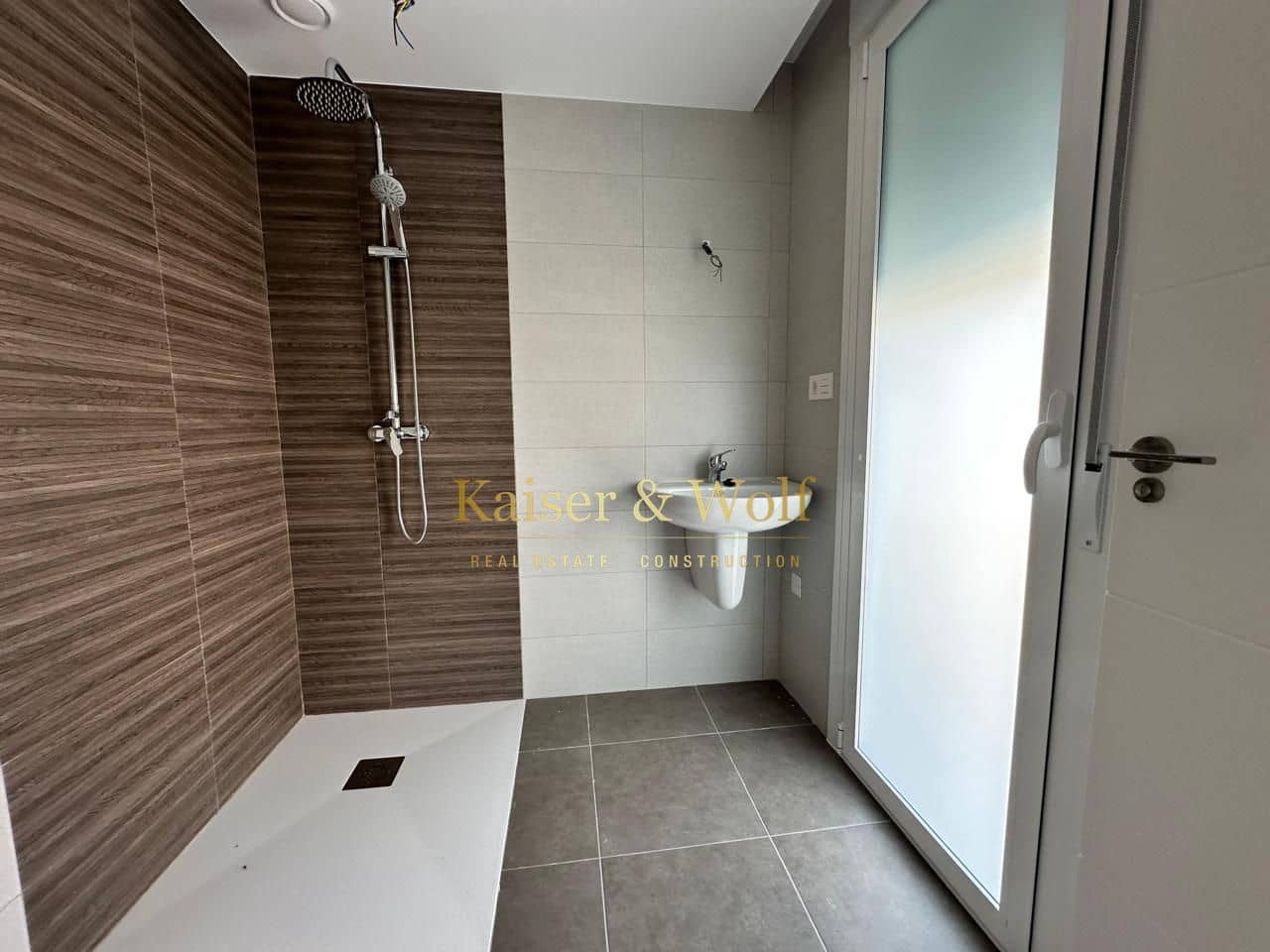 2 soverom Leilighet til salgs i Gran Alacant med svømmebasseng - € 249 000 (Ref: 8933397)