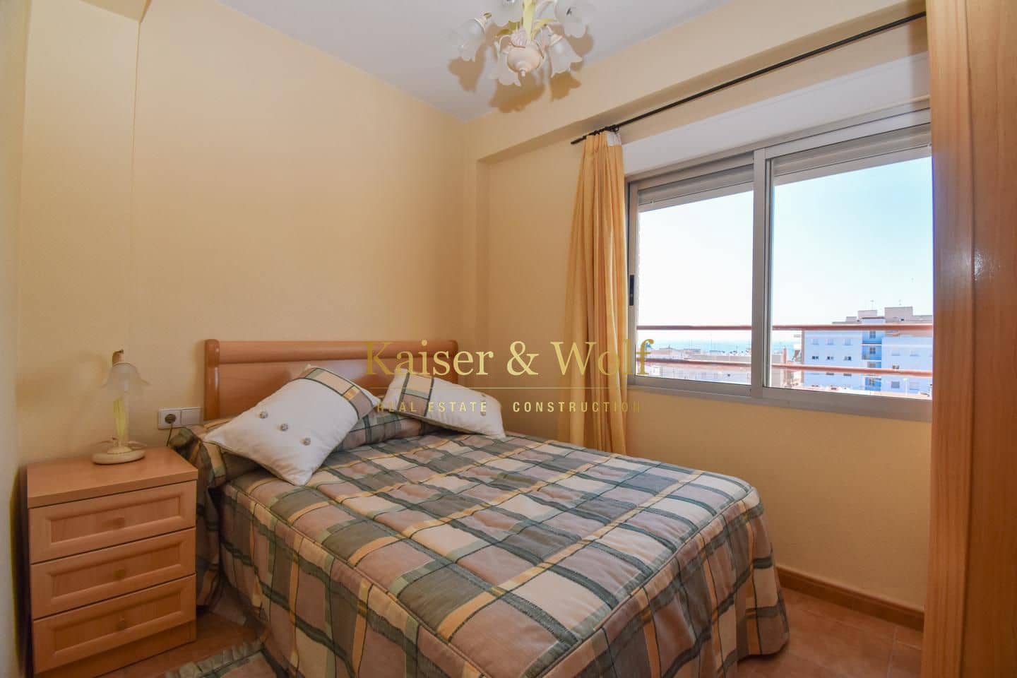 4 soveværelse Lejlighed til salg i Santa Pola - € 240.000 (Ref: 9000262)