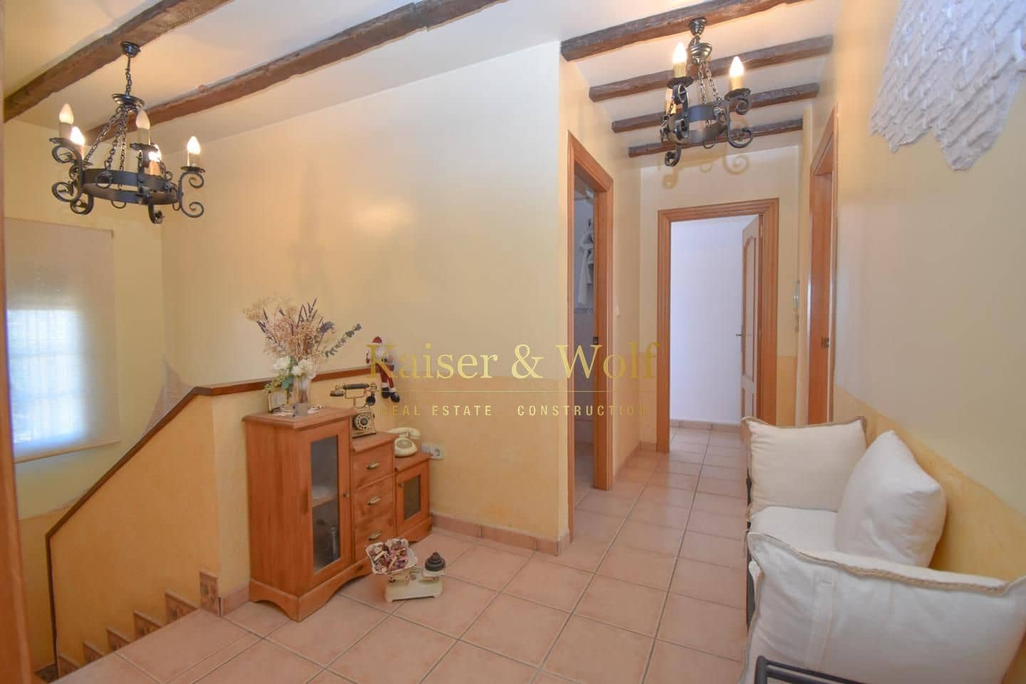 5 soveværelse Villa til salg i La Hoya med swimmingpool garage - € 520.000 (Ref: 9000760)