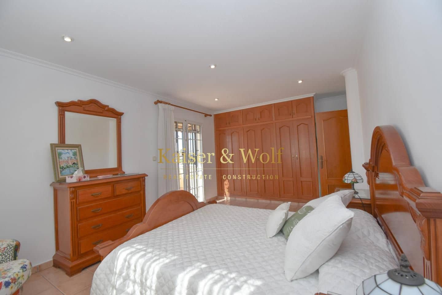 5 soveværelse Villa til salg i La Hoya med swimmingpool garage - € 520.000 (Ref: 9000760)