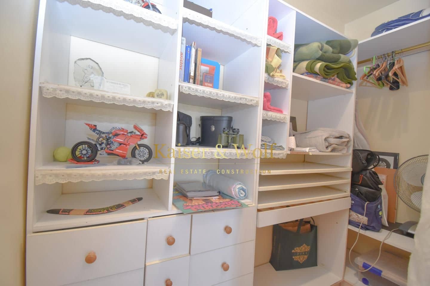 5 soveværelse Villa til salg i La Hoya med swimmingpool garage - € 520.000 (Ref: 9000760)