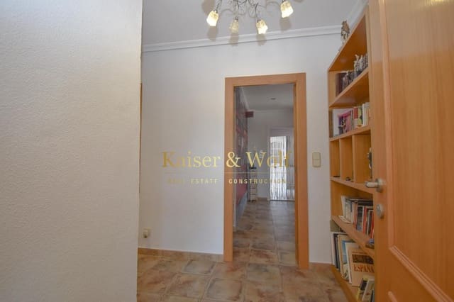 5 makuuhuone Huvila myytävänä paikassa La Hoya, Elche / Elx mukana uima-altaan 
autotalli - 520 000 € (Ref: 9000760)