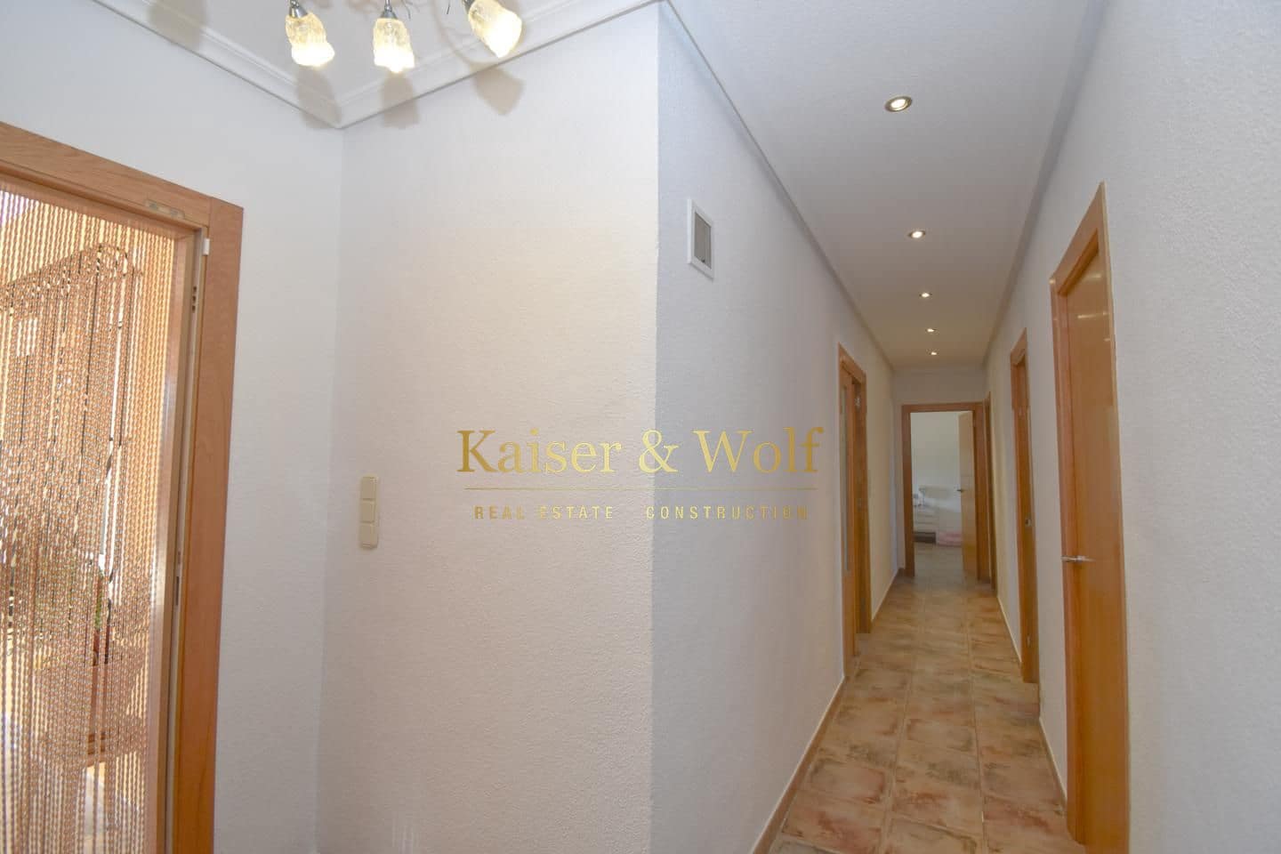 5 soveværelse Villa til salg i La Hoya med swimmingpool garage - € 520.000 (Ref: 9000760)