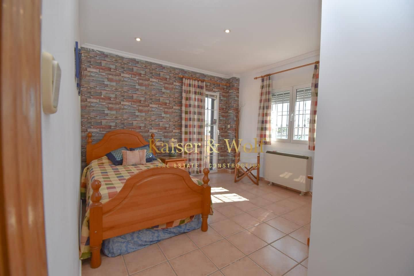 5 soveværelse Villa til salg i La Hoya med swimmingpool garage - € 520.000 (Ref: 9000760)