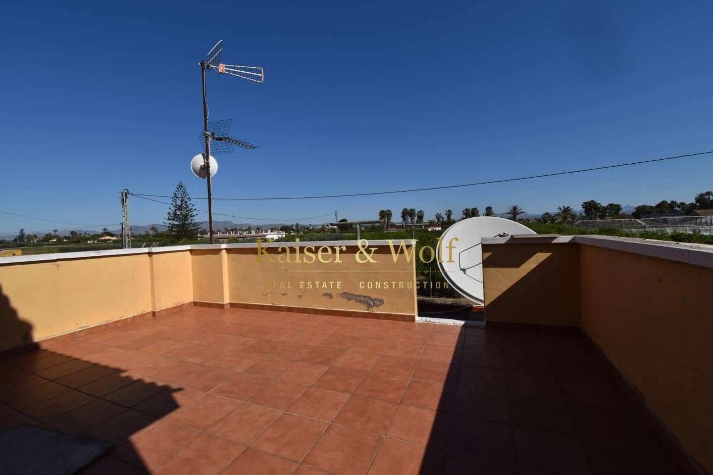 5 soveværelse Villa til salg i La Hoya med swimmingpool garage - € 520.000 (Ref: 9000760)