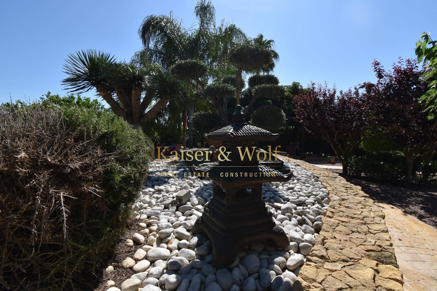 5 soverom Villa til salgs i La Hoya med svømmebasseng garasje - € 520 000 (Ref: 9000760)