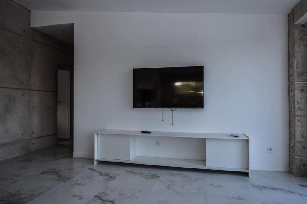 4 soveværelse Villa til leje i Elche / Elx med swimmingpool - € 2.100 (Ref: 9060066)