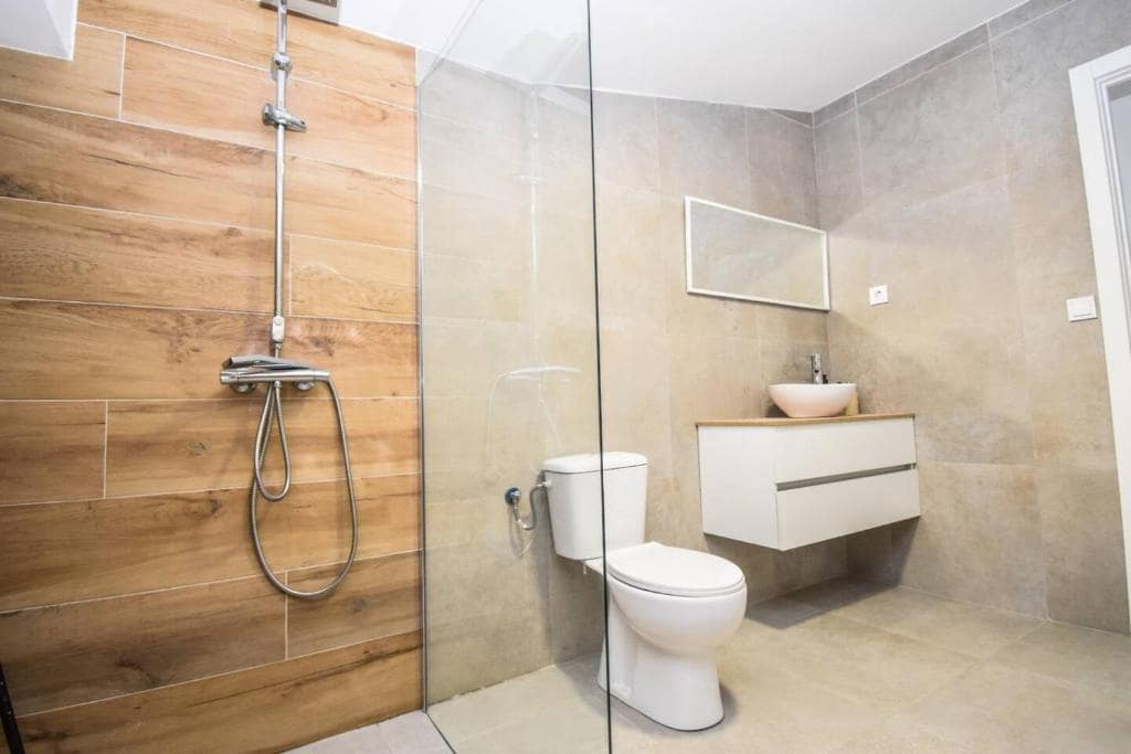 4 soveværelse Villa til leje i Elche / Elx med swimmingpool - € 2.100 (Ref: 9060066)