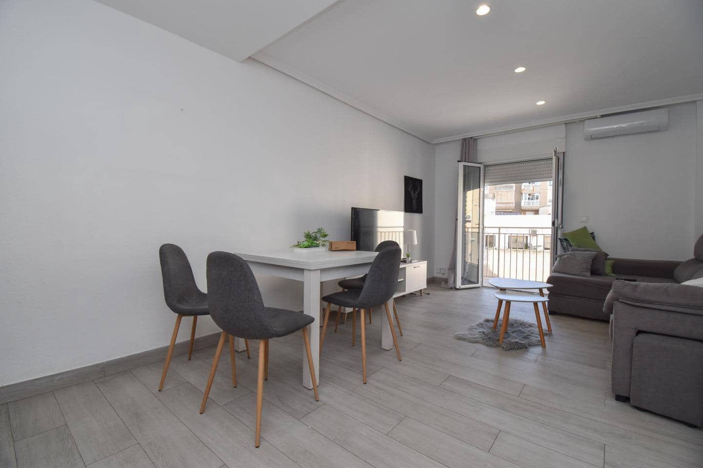 4 sypialnia Mieszkanie na sprzedaż w El Altet - 210 000 € (Ref: 9088236)