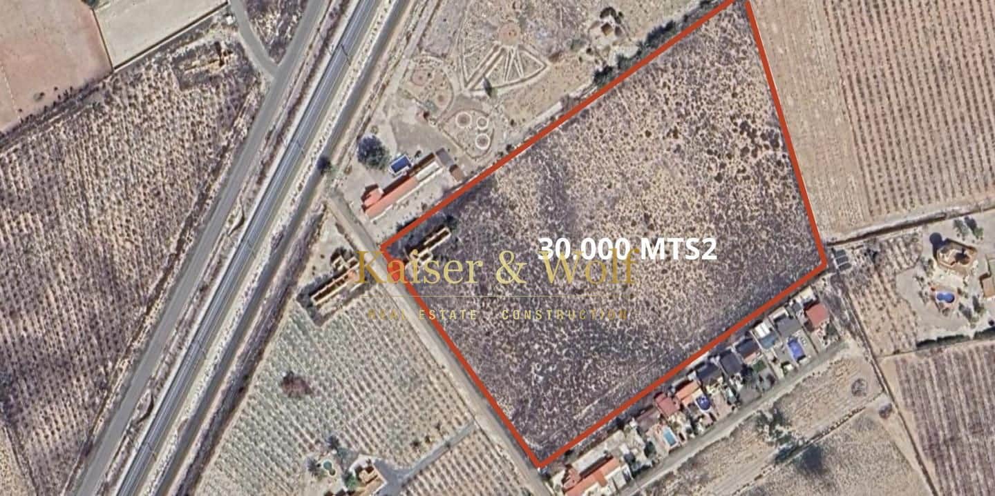 6 makuuhuone Maalaistalo myytävänä paikassa Crevillente / Crevillent - 180 000 € (Ref: 9150957)