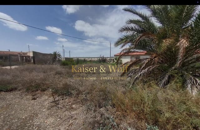 6 bedroom Finca/Country House for sale in Crevillente / Crevillent - € 180,000 (Ref: 9150957)