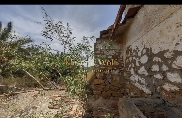 6 bedroom Finca/Country House for sale in Crevillente / Crevillent - € 180,000 (Ref: 9150957)