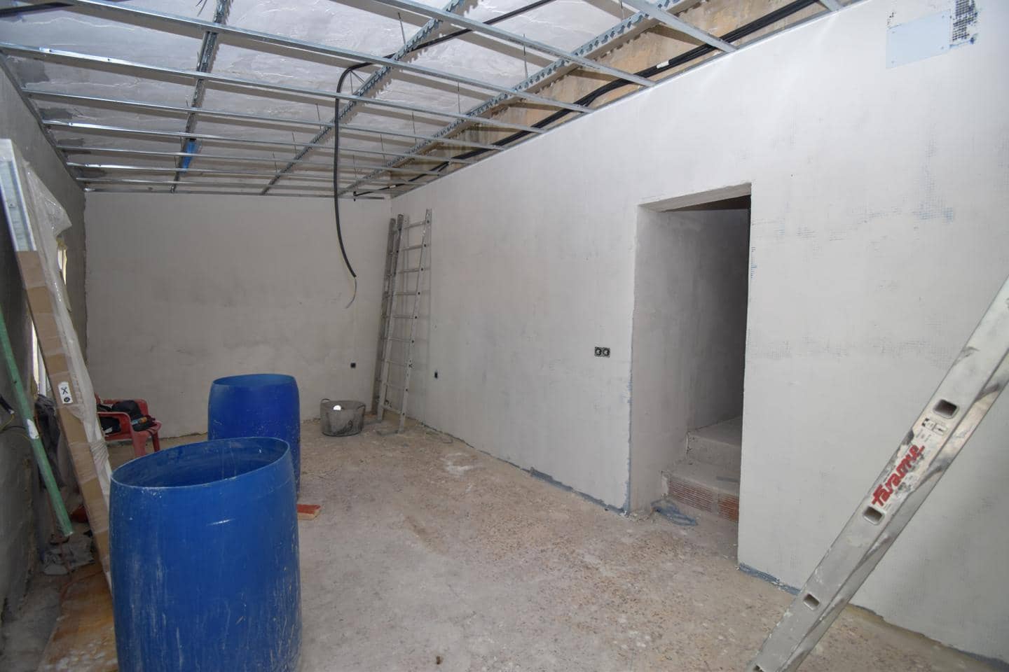 4 soveværelse Finca/Landehus til salg i Elche / Elx med swimmingpool garage - € 279.000 (Ref: 9164832)