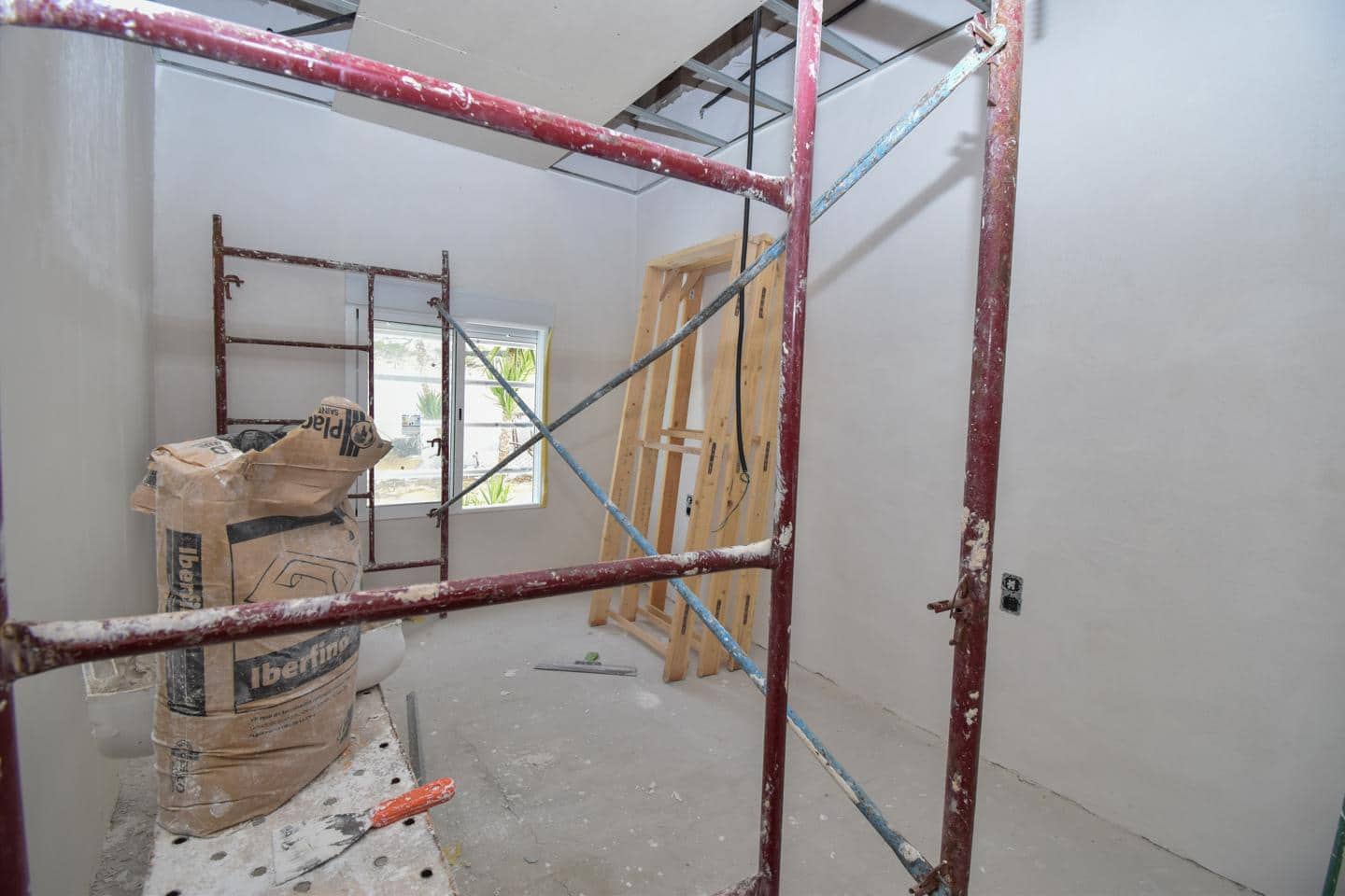 4 soveværelse Finca/Landehus til salg i Elche / Elx med swimmingpool garage - € 279.000 (Ref: 9164832)