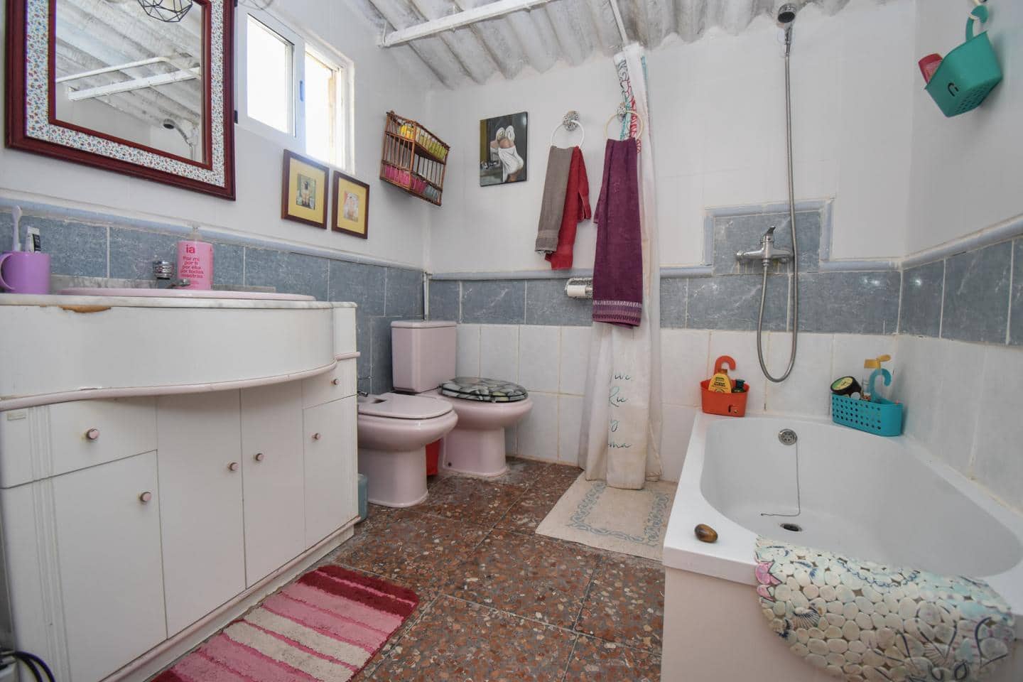 2 soveværelse Finca/Landehus til salg i Daimes med swimmingpool garage - € 189.900 (Ref: 9164833)