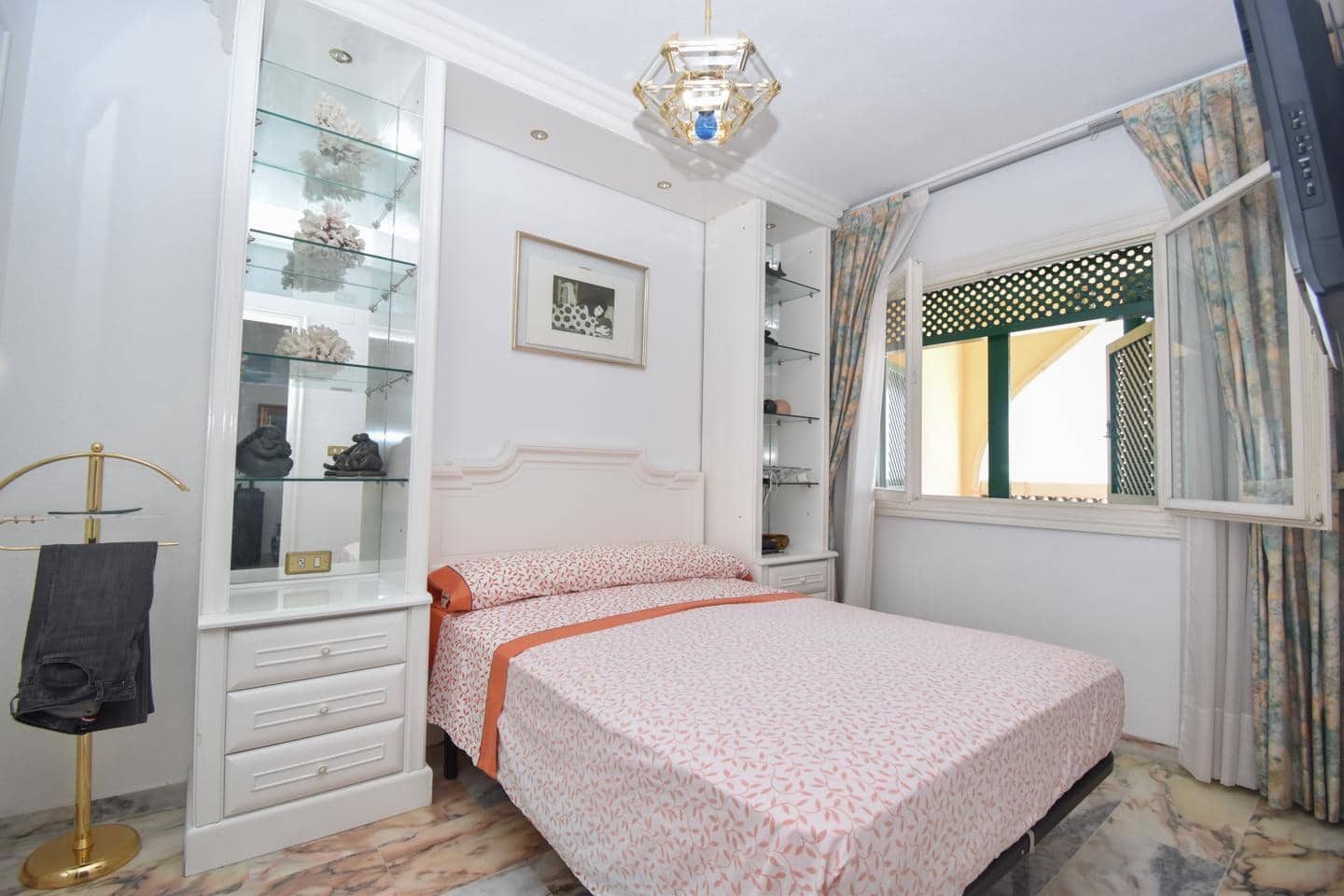 2 soverom Leilighet til salgs i Santa Pola med svømmebasseng garasje - € 299 000 (Ref: 9169004)