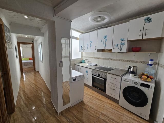 Piso de 4 habitaciones en Calas Santiago Bernabéu, Santa Pola en alquiler - 900 € (Ref: 9184538)