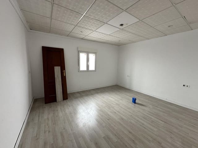 6 slaapkamer Finca/Landhuis te koop in Torrellano, Elche / Elx met zwembad - € 220.000 (Ref: 9227902)