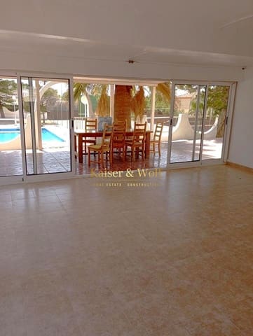 6 makuuhuone Huvila myytävänä paikassa Peña de las Águilas, Elche / Elx mukana uima-altaan - 460 000 € (Ref: 9231828)