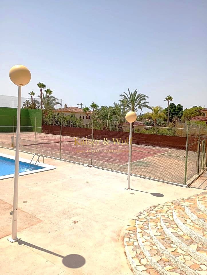 6 soveværelse Villa til salg i Elche / Elx med swimmingpool - € 460.000 (Ref: 9231828)