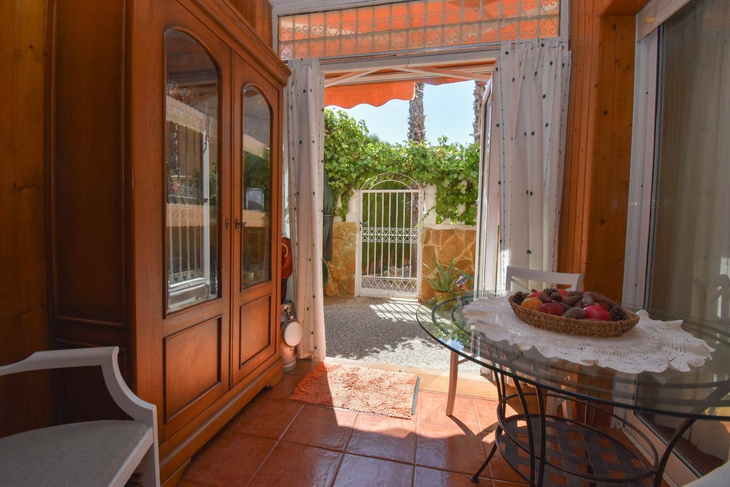 3 chambre Villa/Maison à vendre à Santa Pola avec piscine garage - 295 000 € (Ref: 9237858)