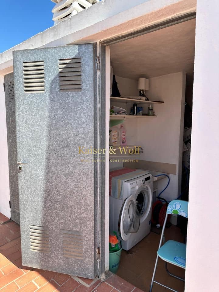 4 bedroom Flat for sale in Santa Pola with garage - € 318,000 (Ref: 9245423)