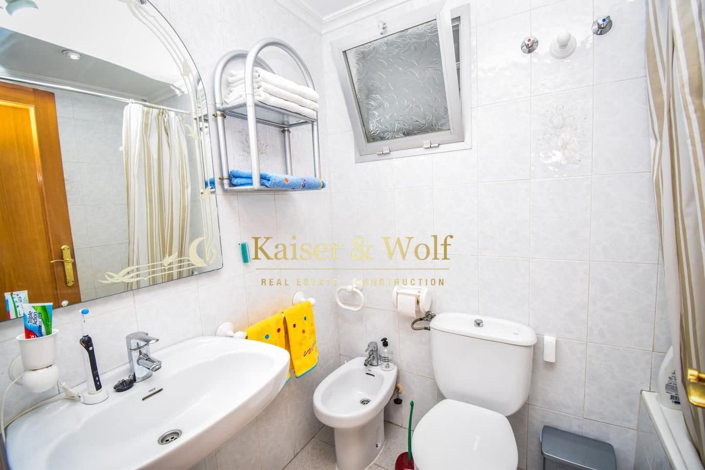 4 bedroom Flat for sale in Santa Pola with garage - € 318,000 (Ref: 9245423)