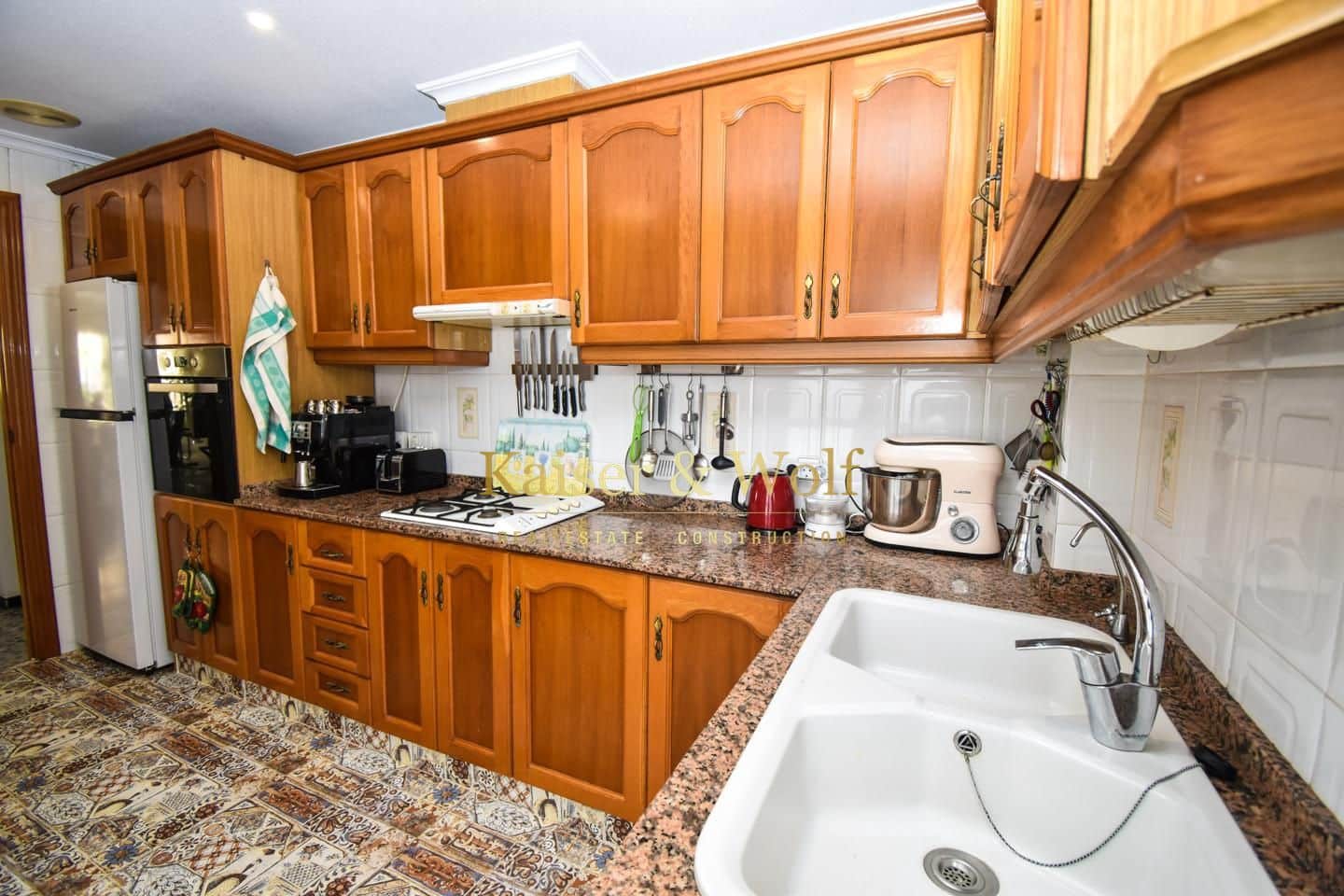 4 bedroom Flat for sale in Santa Pola with garage - € 318,000 (Ref: 9245423)