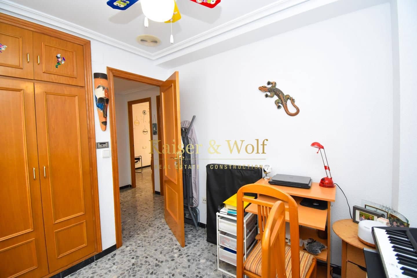 4 bedroom Flat for sale in Santa Pola with garage - € 318,000 (Ref: 9245423)