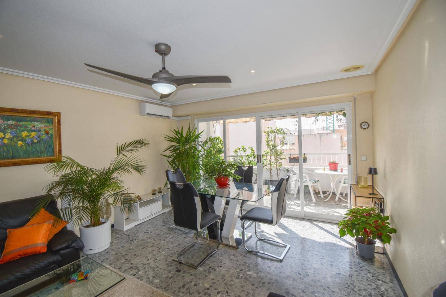 4 quarto Apartamento para venda em Santa Pola com garagem - 299 000 € (Ref: 9245423)