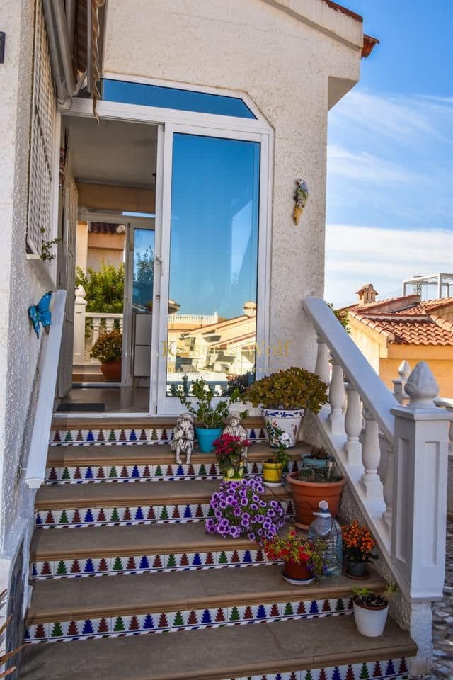 2 chambre Villa/Maison à vendre à Ciudad Quesada avec piscine garage - 207 000 € (Ref: 9271766)