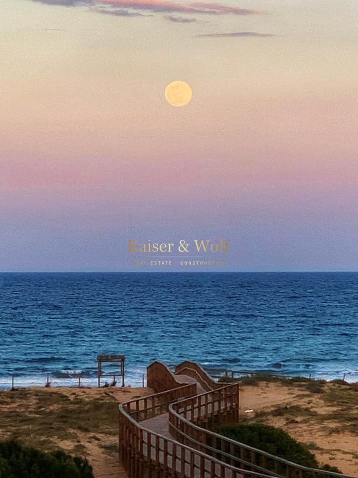 4 slaapkamer Bungalow te koop in Gran Alacant met zwembad - € 239.000 (Ref: 9302818)