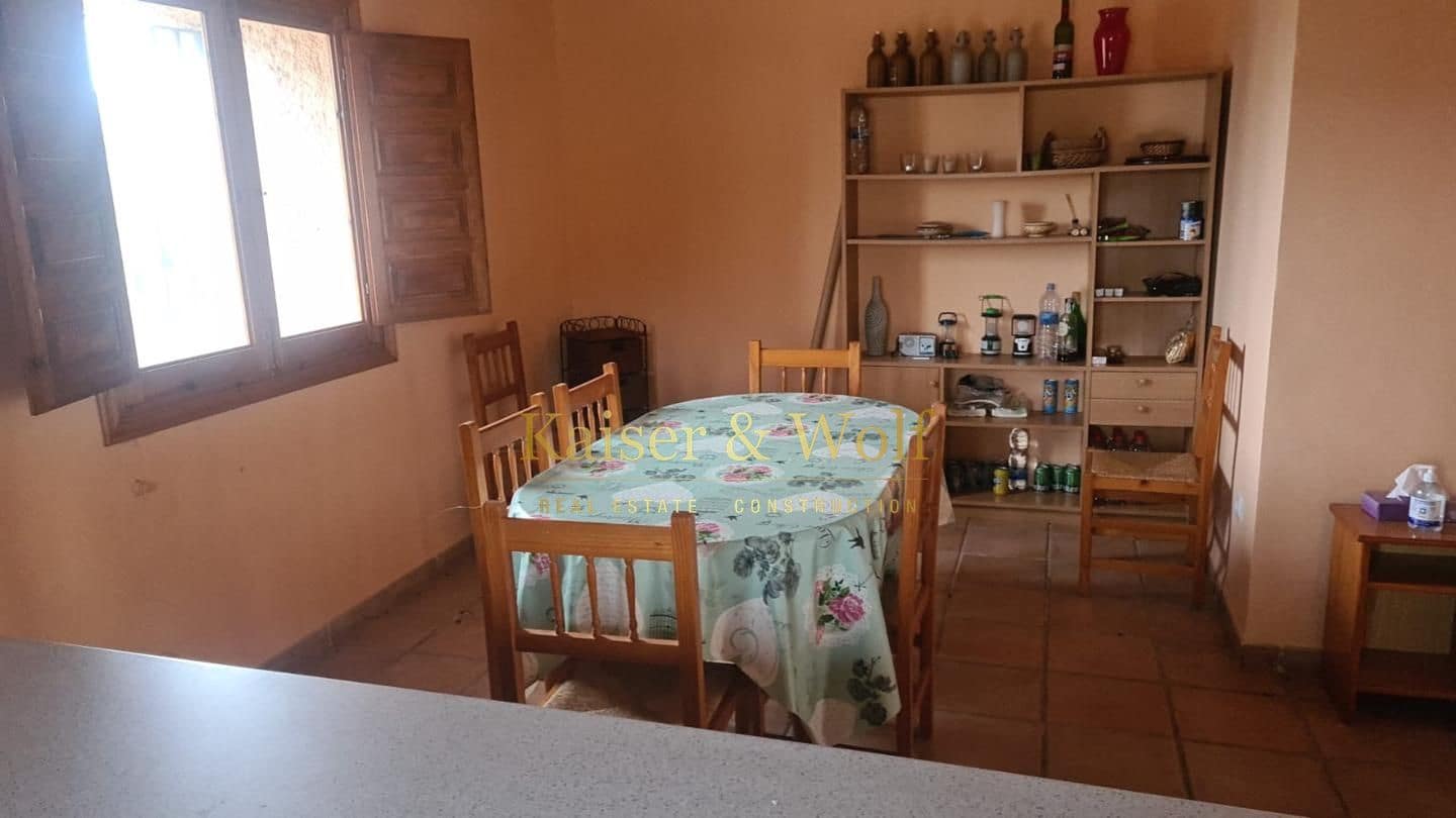 4 bedroom Finca/Country House for sale in Onil - € 489,000 (Ref: 9311574)