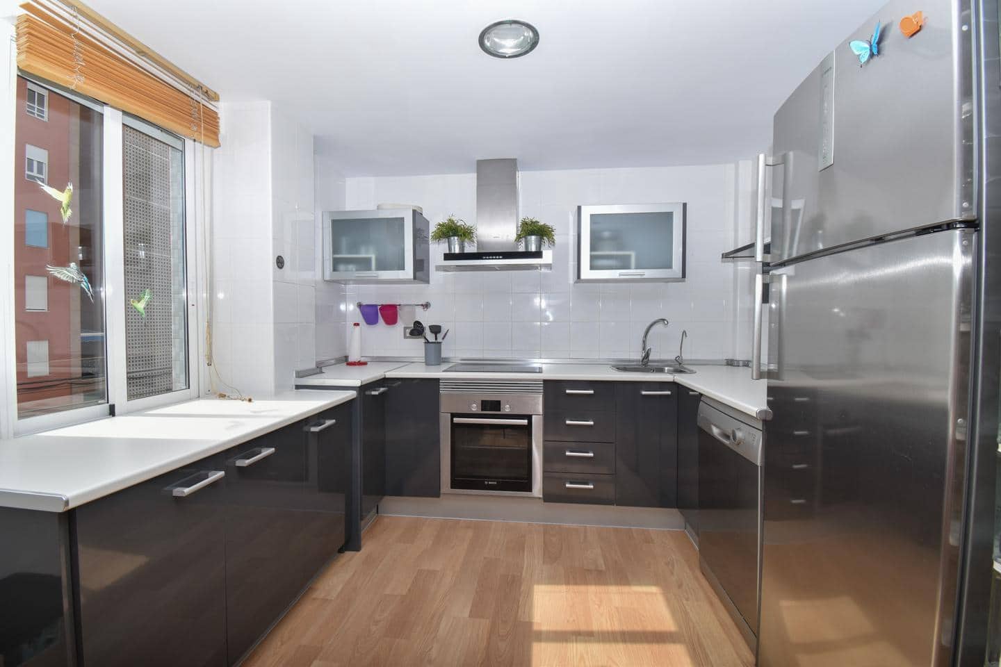 2 bedroom Flat for sale in Santa Pola with garage - € 370,000 (Ref: 9332750)