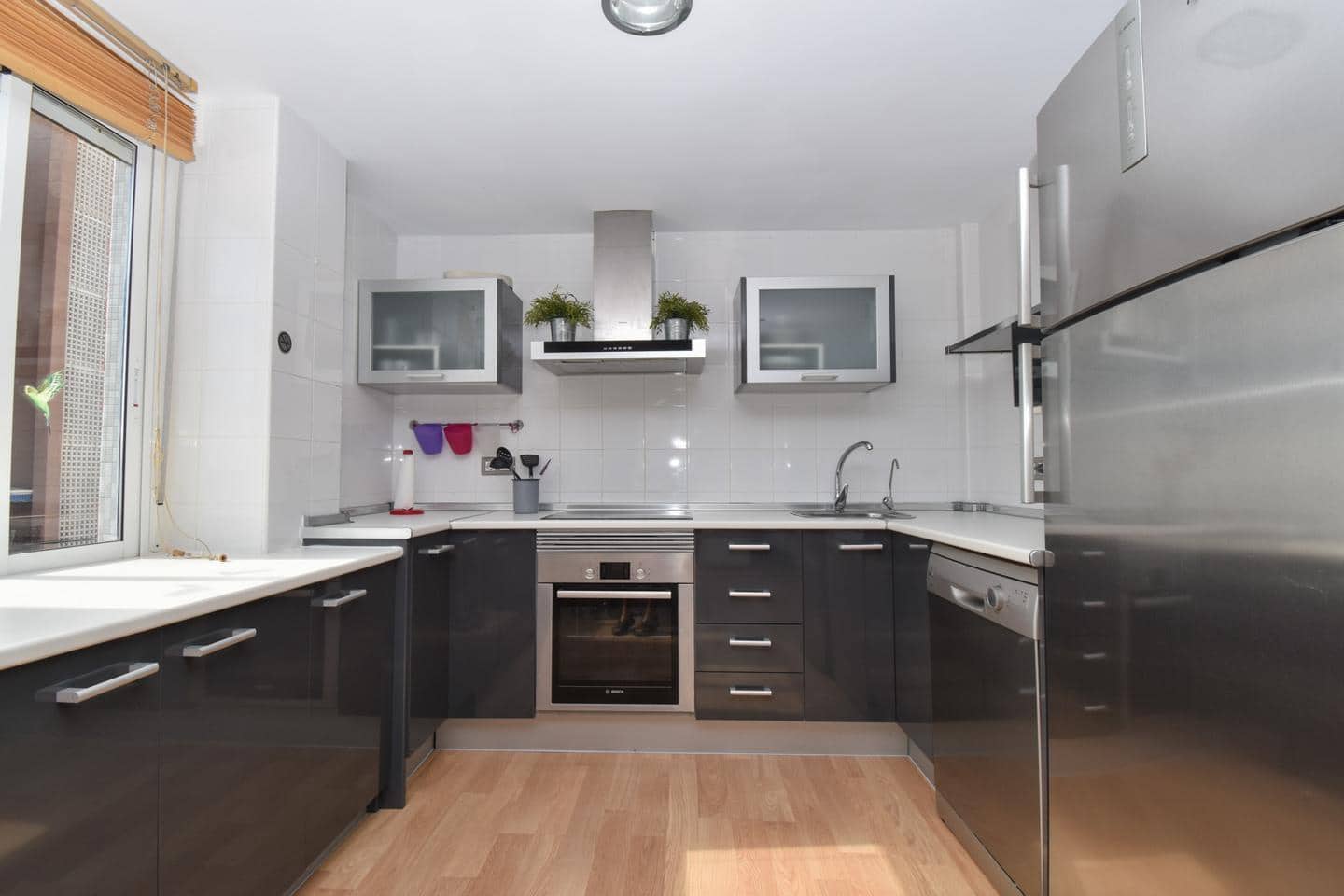 2 bedroom Flat for sale in Santa Pola with garage - € 370,000 (Ref: 9332750)