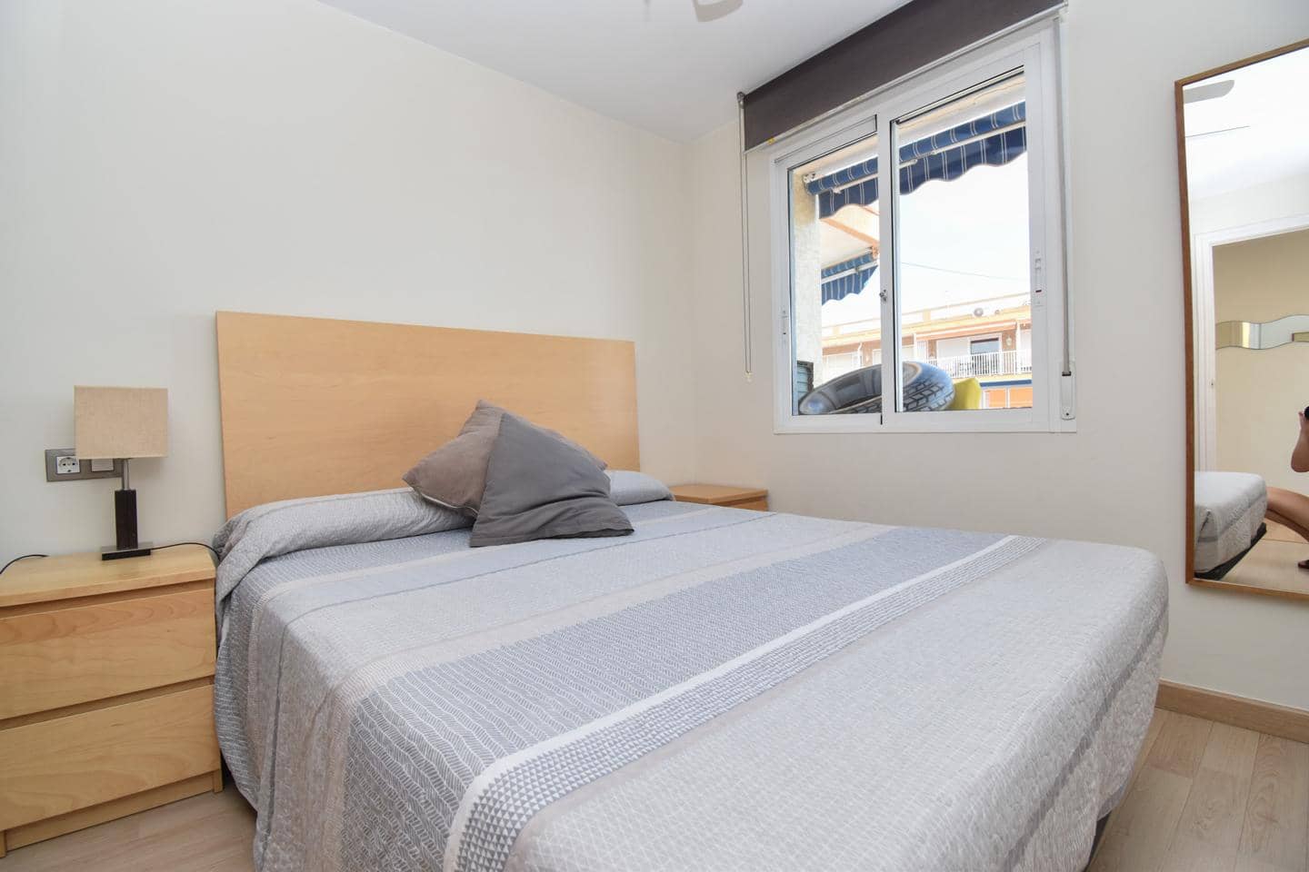 2 bedroom Flat for sale in Santa Pola with garage - € 370,000 (Ref: 9332750)