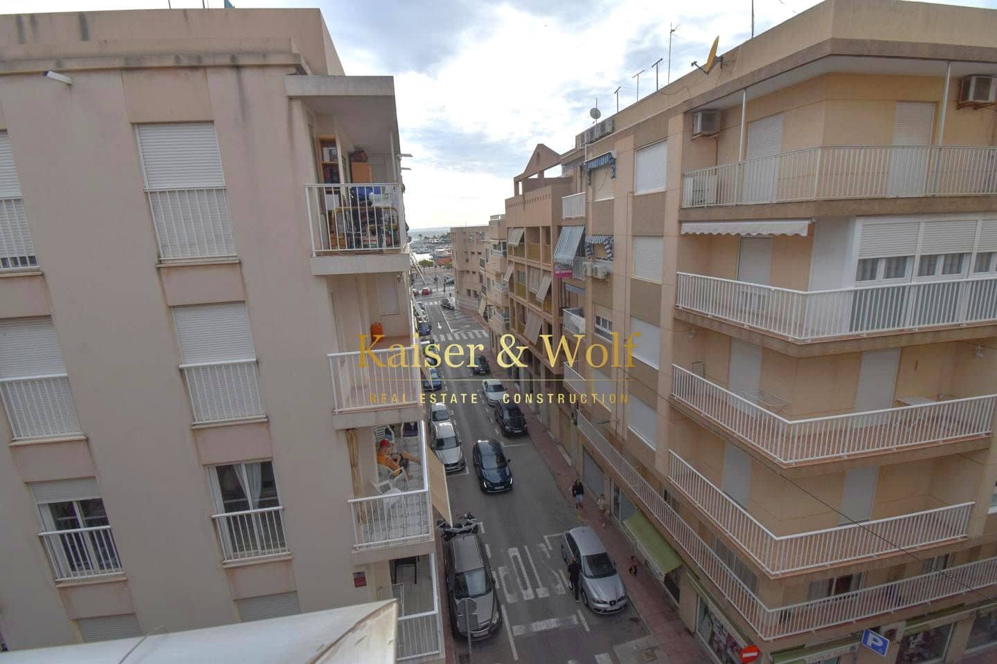 2 bedroom Flat for sale in Santa Pola - € 180,000 (Ref: 9338650)