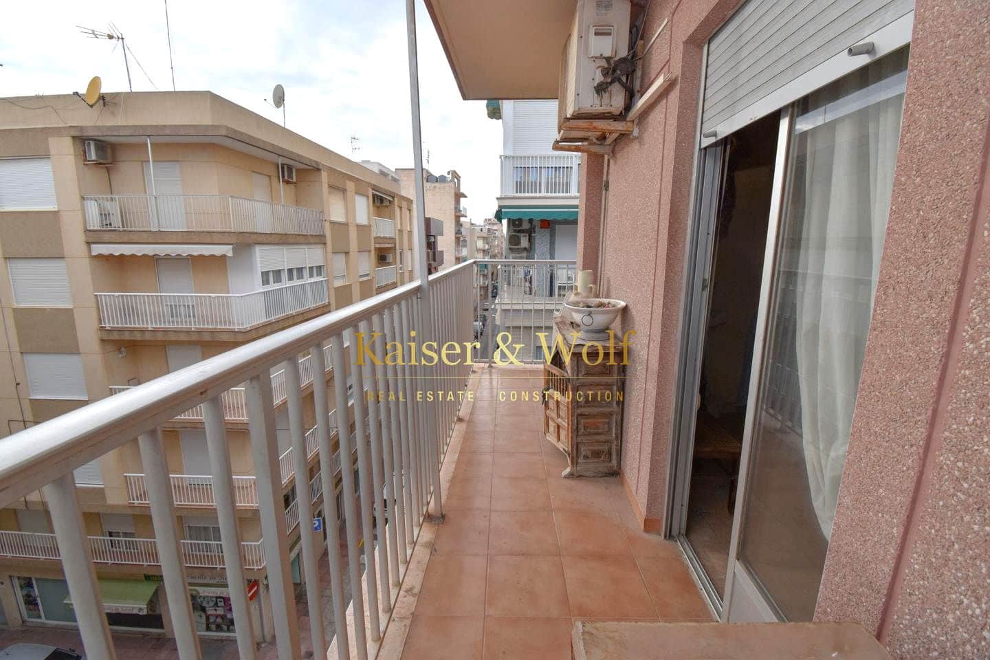 2 bedroom Flat for sale in Santa Pola - € 180,000 (Ref: 9338650)