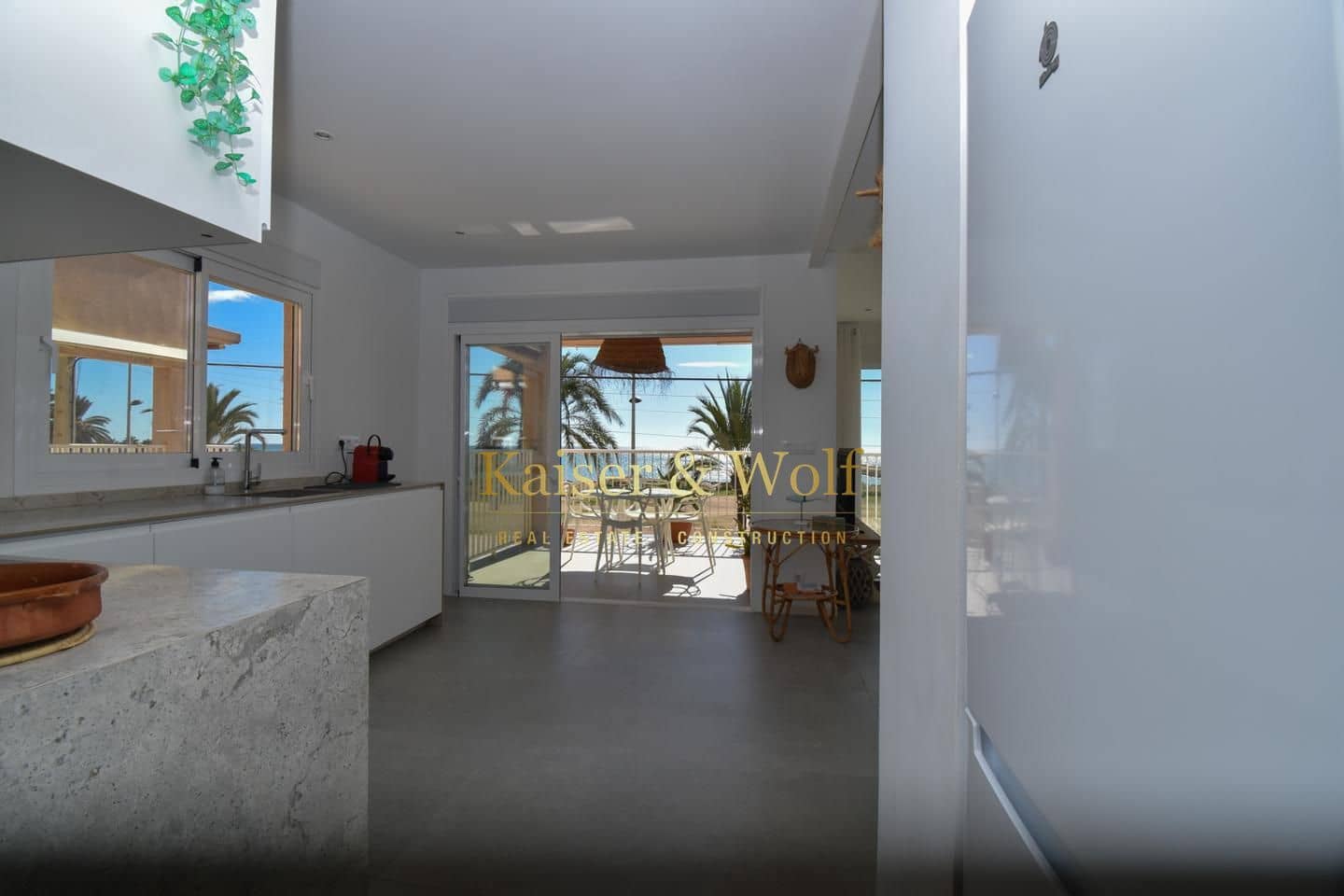 2 bedroom Flat for sale in Santa Pola - € 580,000 (Ref: 9363439)