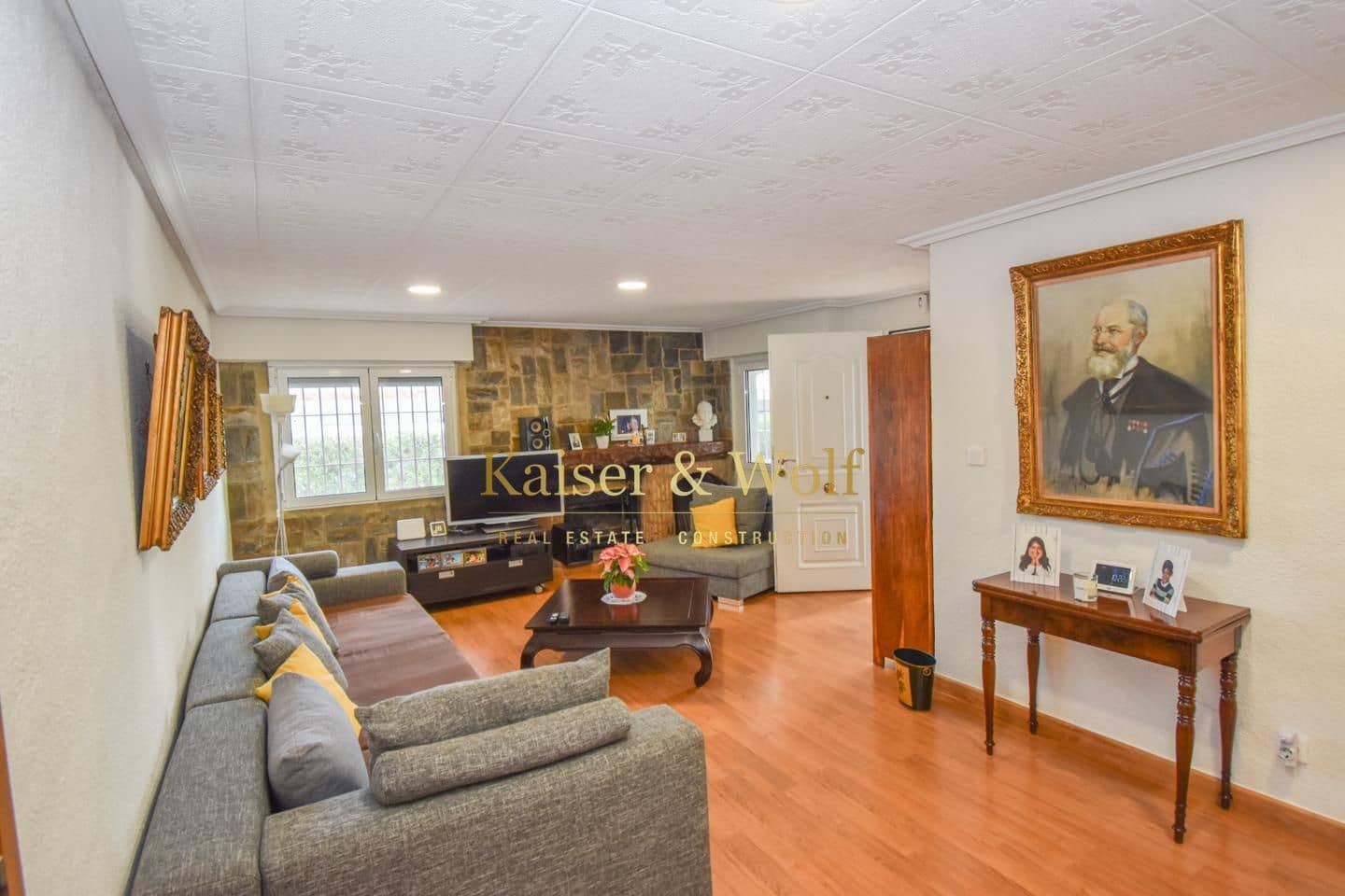 4 bedroom Finca/Country House for sale in Las Bayas with pool - € 310,000 (Ref: 9401043)