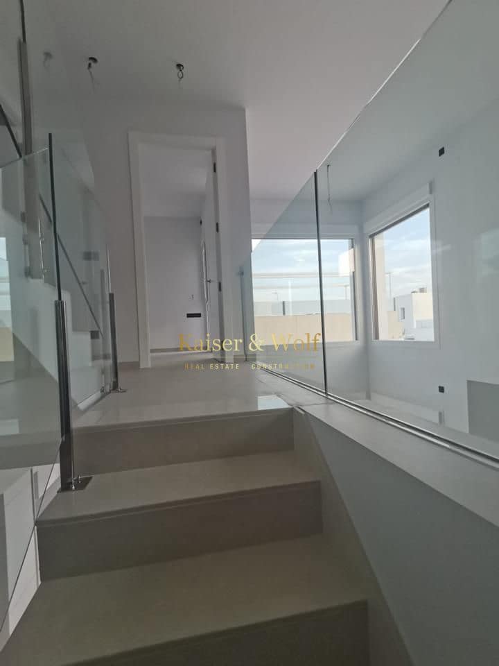 Chalet de 3 habitaciones en Los Montesinos en venta - 485.000 € (Ref: 9414601)