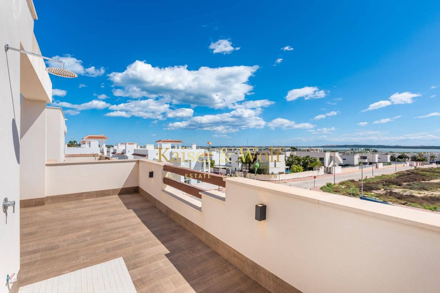 Chalet de 3 habitaciones en Los Montesinos en venta - 485.000 € (Ref: 9414601)