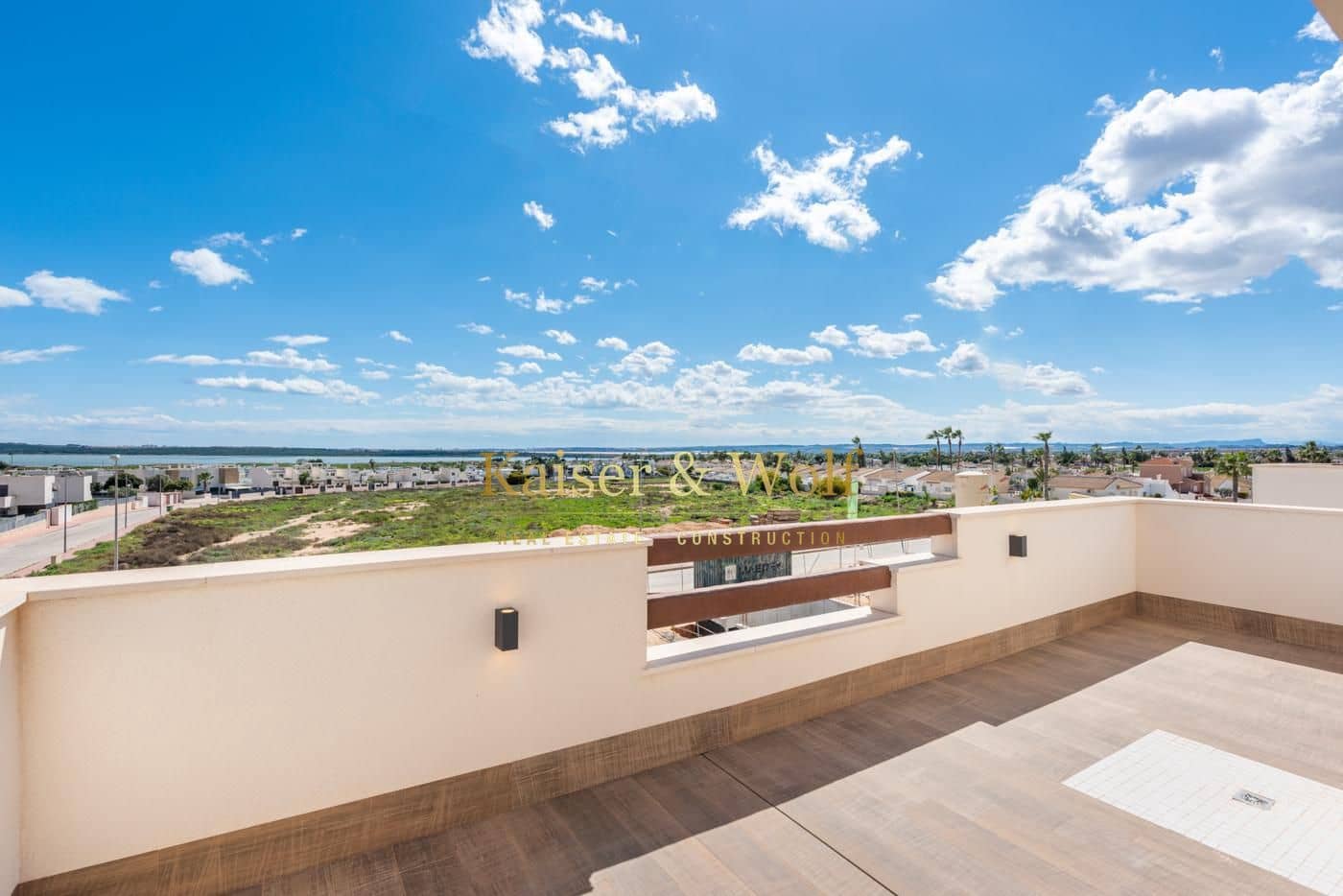 Chalet de 3 habitaciones en Los Montesinos en venta - 485.000 € (Ref: 9414601)