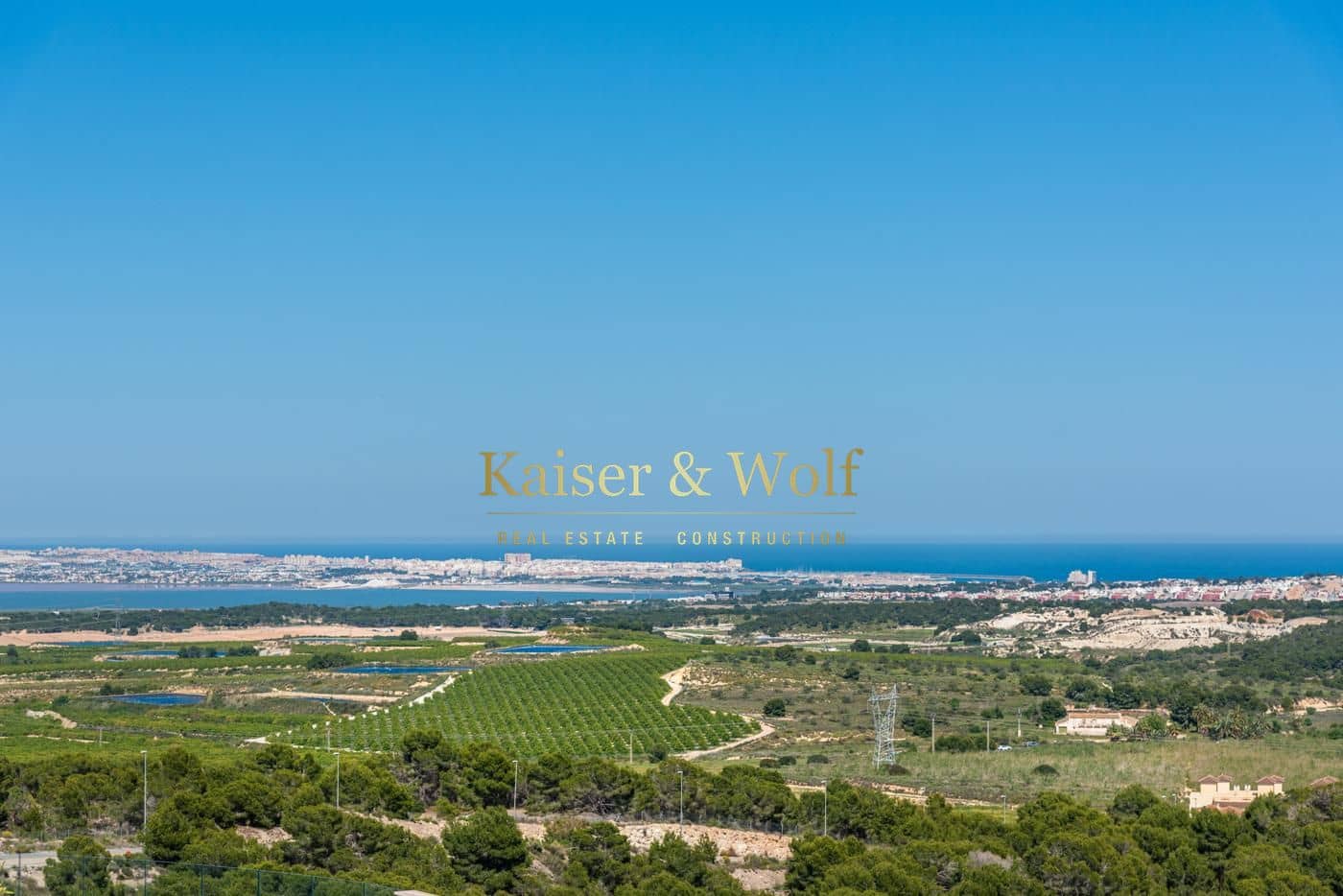 Bungalow de 2 habitaciones en San Miguel de Salinas en venta con piscina - 415.000 € (Ref: 9417435)