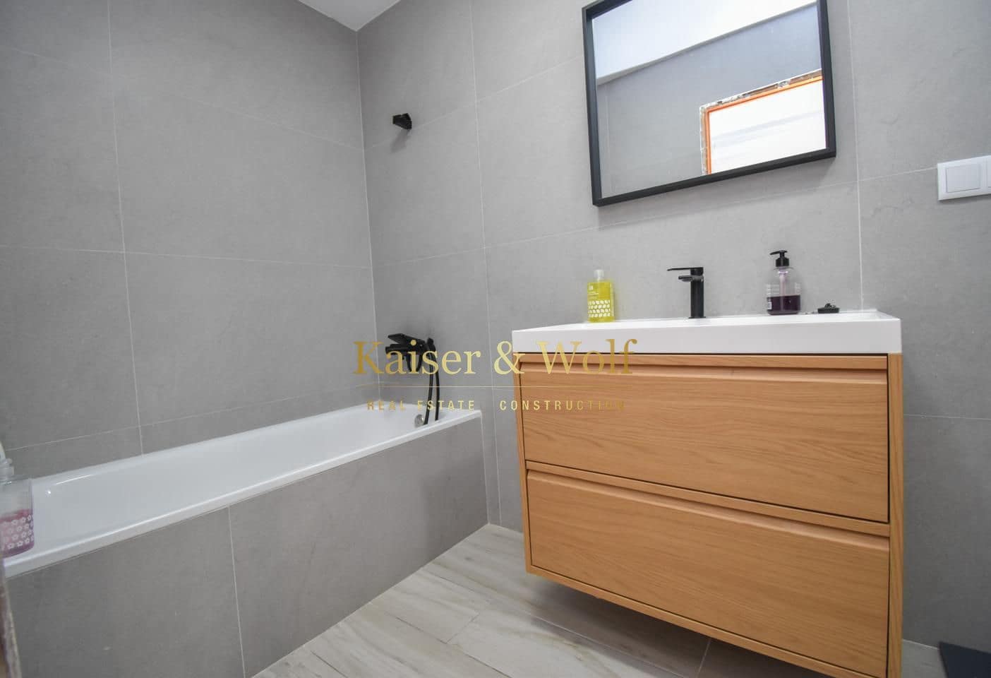 Piso de 3 habitaciones en Santa Pola en venta - 237.000 € (Ref: 9420500)