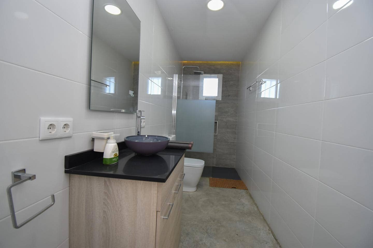 5 makuuhuone Maalaistalo myytävänä paikassa Las Bayas mukana uima-altaan - 590 000 € (Ref: 9425813)