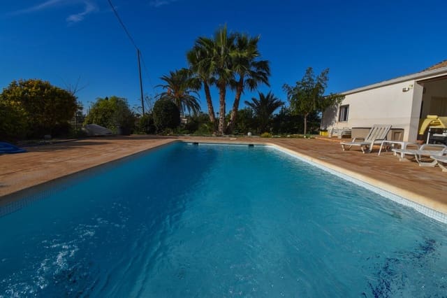5 bedroom Finca/Country House for sale in Las Bayas, Elche / Elx with pool - € 590,000 (Ref: 9425813)