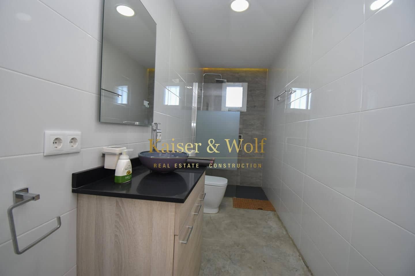 5 makuuhuone Maalaistalo myytävänä paikassa Las Bayas mukana uima-altaan - 590 000 € (Ref: 9425813)